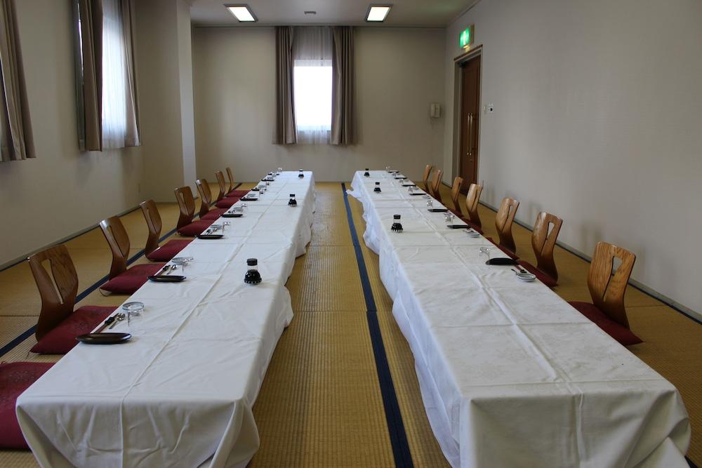 שיזוקה Seagrande Shimizu Station Hotel מראה חיצוני תמונה
